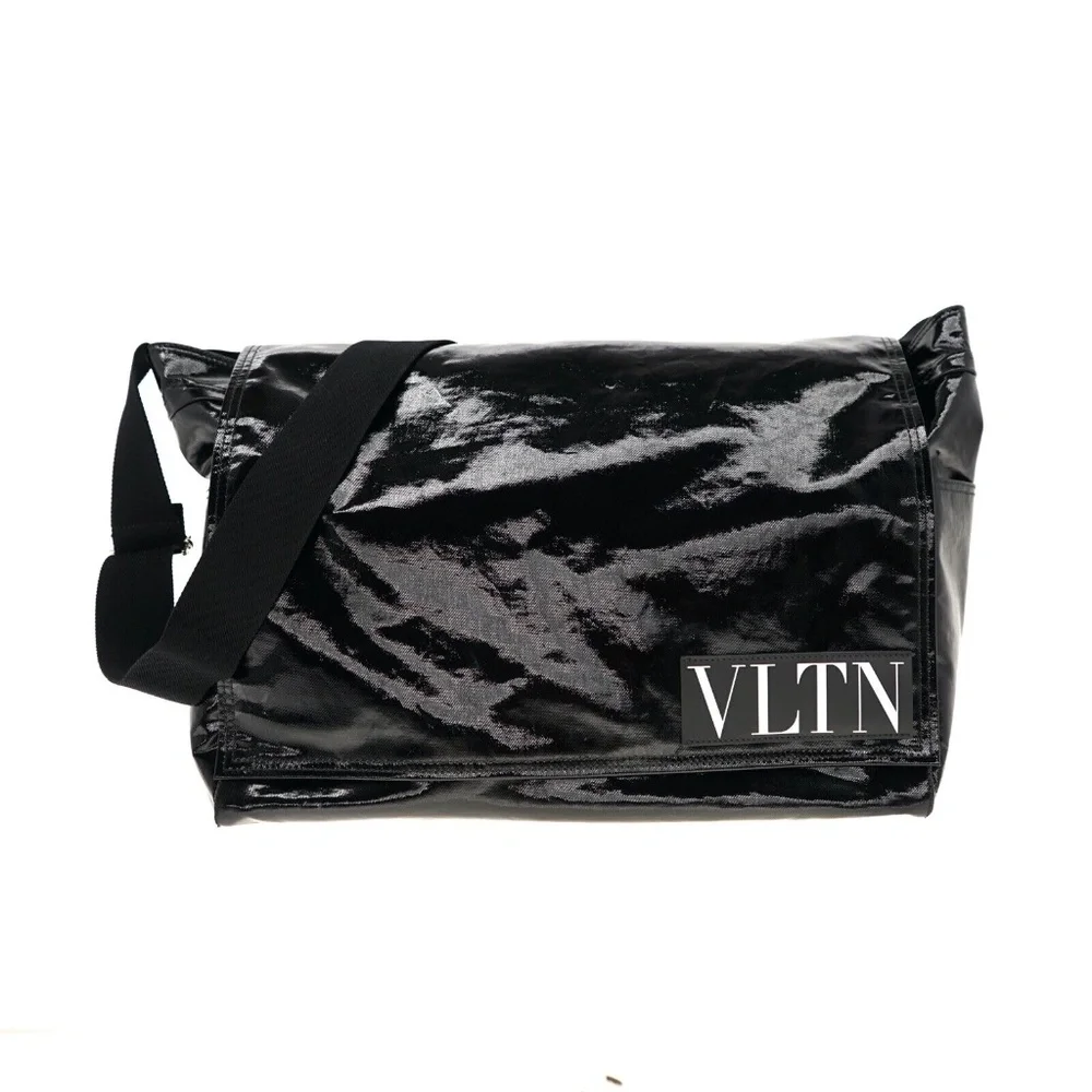 Valentino VLTN Shoulder Bag Messenger Large New